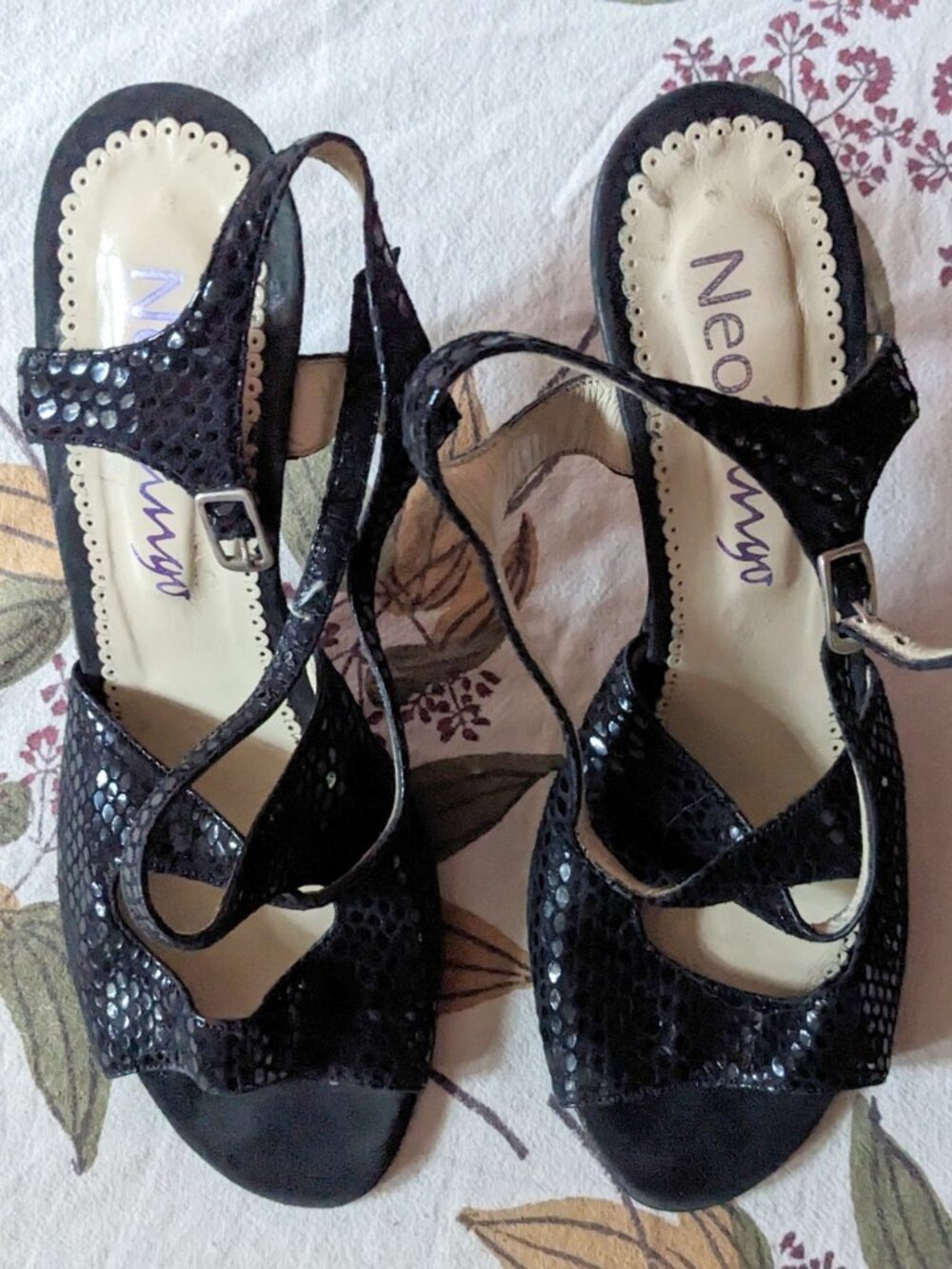 Neotango Argentine Tango Shoes Black Reptile Heel 7.5 cm 3.5" Size EUR 39 US 8.5